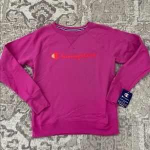 NWT Women’s Champion Sweatshirt Size M